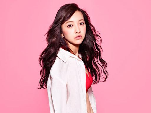 Ngắm nhan sắc này yêu đời biết bao: Mỹ nhân nổi loạn khiến showbiz phải đổi luật, visual 20 năm chưa từng lỗi thời- Ảnh 5.