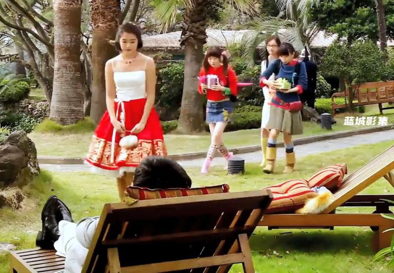 Muốn làm tiểu thư tài phiệt hãy nhìn mỹ nhân này học tập: 2 thập kỷ thắng đời tuyệt đối, định hình thời trang cả nước- Ảnh 5.