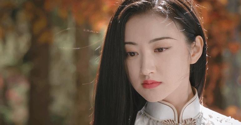 Có ngắm qua 1000 mỹ nữ đi chăng nữa, thì "đóa hoa phú quý ở nhân gian" vẫn chỉ là chiếc áo may đo riêng cho một người- Ảnh 5.