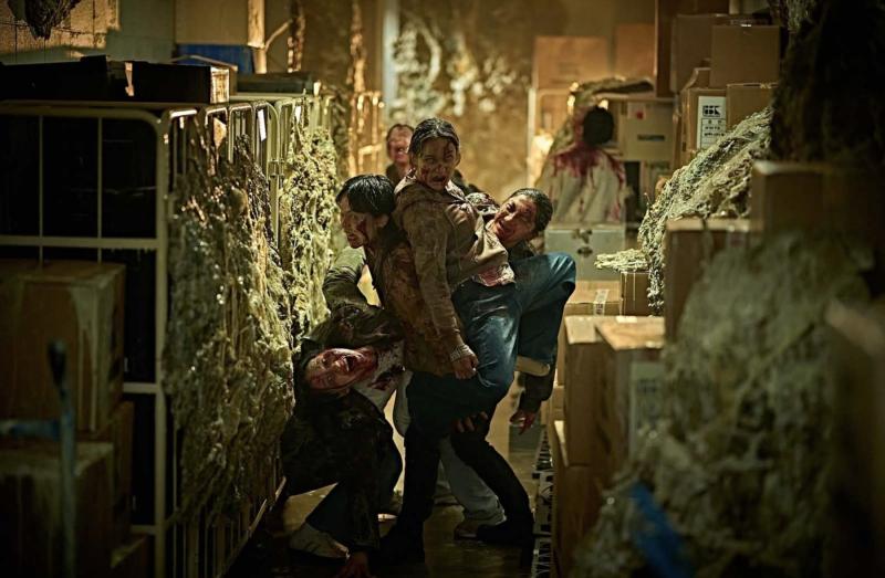 Chiếu nửa đêm mà phim Hàn vẫn làm Cannes dậy sóng: Hay cỡ nào mà vỗ tay 7 phút, nữ chính sang quá đi mất- Ảnh 5.