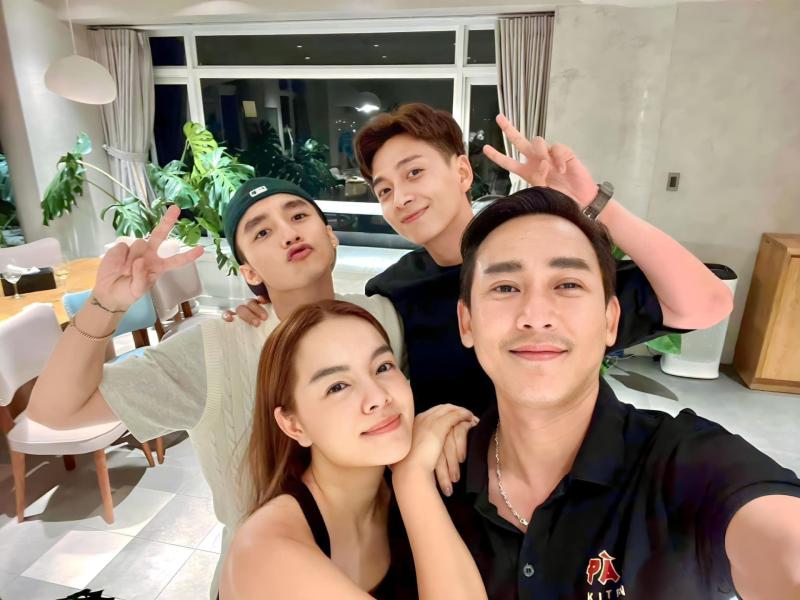 1 Phó Chủ nhiệm công khai nhắn Sơn Tùng M-TP hỏi lịch ra MV để “né”- Ảnh 10.