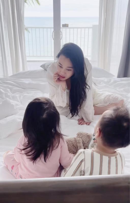 Phương Oanh hiện tại: Sống trong biệt thự, một mình đối diện với những "cơn bão" của 2 con- Ảnh 1.