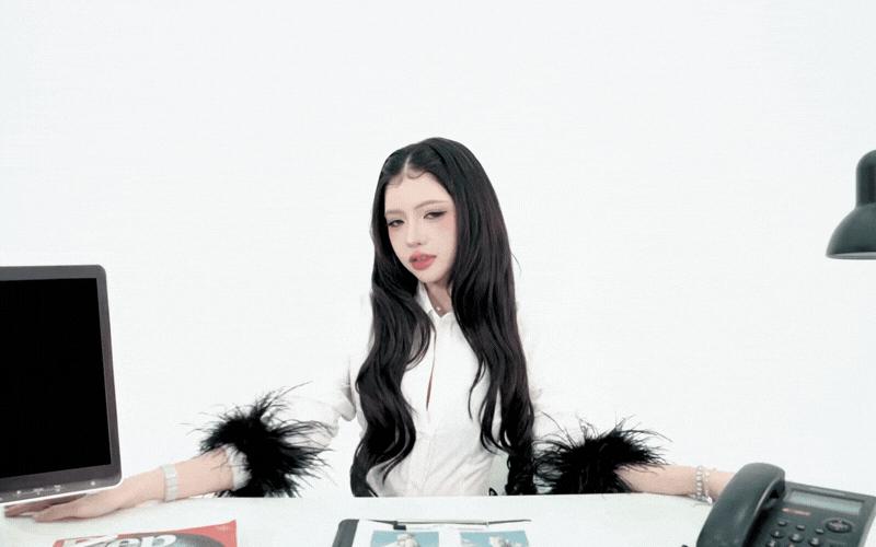 Chuyện gì xảy ra mà cả MXH “tuyển người yêu”: Lướt TikTok đâu cũng thấy, xem đến nam thần màn ảnh mới sốc- Ảnh 5.