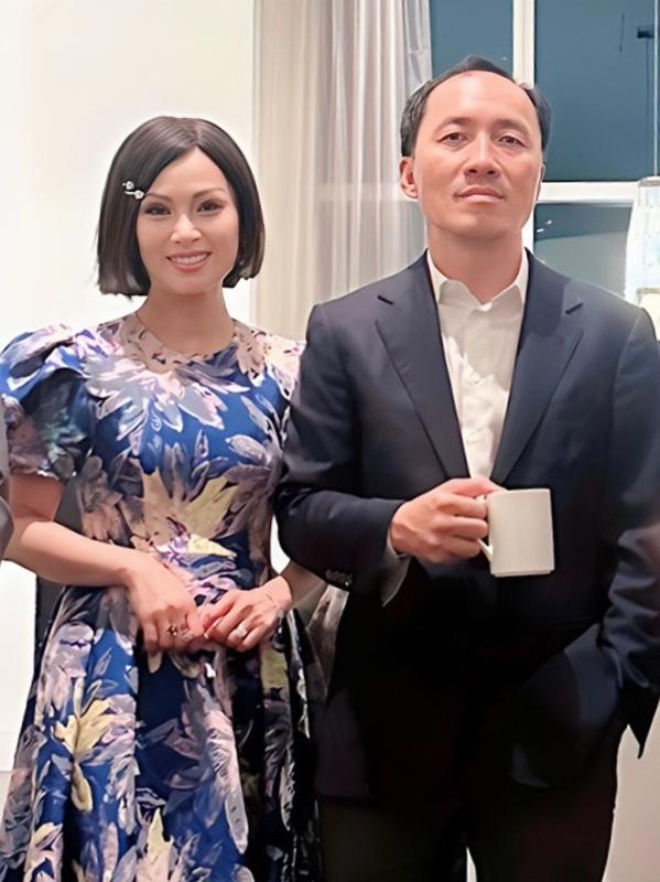 Nữ ca sĩ Việt từ bỏ hào quang sang Mỹ lấy chồng tỷ phú nổi tiếng phố Wall, cuộc sống giờ ra sao?- Ảnh 5.