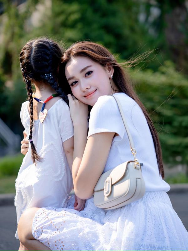 Á hậu gen Z đang bí mật mang bầu, tất cả bị bại lộ vì 1 câu hỏi giữa sự kiện- Ảnh 5.