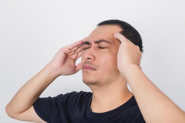 Mạch máu có tắc hay không, nhìn vùng đầu là biết: Nếu xuất hiện 4 dấu hiệu này, cần đến viện ngay- Ảnh 3.