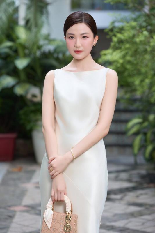Ba "ác nữ" phim giờ vàng: Nhan sắc nổi bật, đều là thủ khoa Sân khấu - Điện ảnh- Ảnh 3.