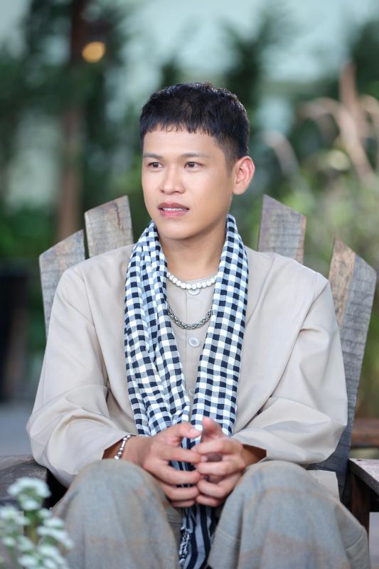 Nghệ sĩ xuất thân miền Tây bị ung thư, nay tái xuất rực rỡ với bản hit về quân nhân hot cả nước- Ảnh 5.