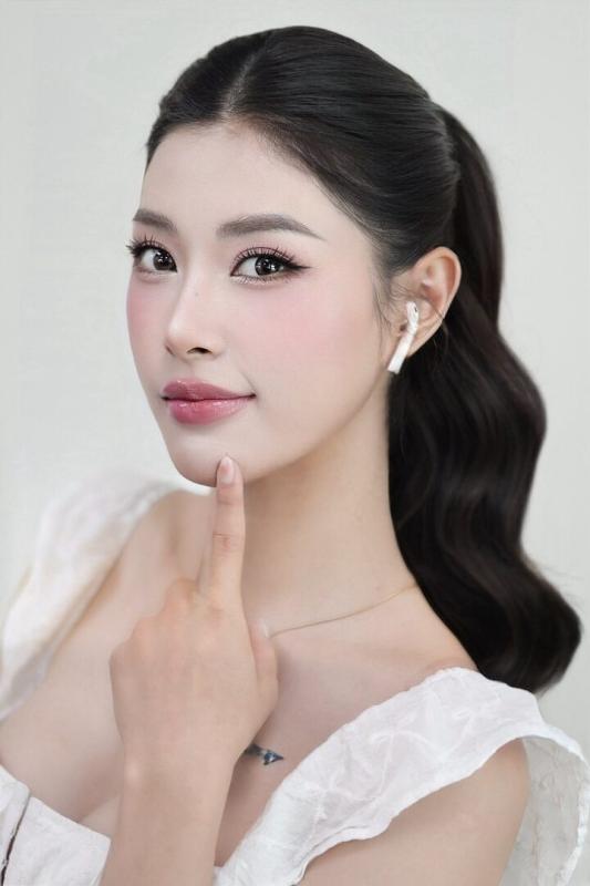 Nhan sắc nữ MC VTV là hoa khôi bóng chuyền, lọt top 10 hoa hậu Hoàn vũ Việt Nam- Ảnh 11.