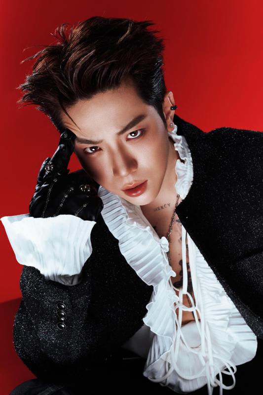 Nam thần tượng Việt vừa comeback đã bị kêu gọi tẩy chay, dùng AI chế ảnh khiến đồng nghiệp phải lên tiếng giải cứu- Ảnh 1.