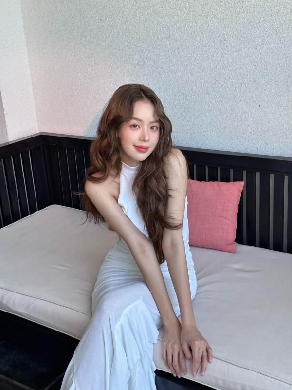 Hoa hậu Thanh Thuỷ hiếm hoi hở bạo khoe 3 vòng, netizen chấm vội "0 điểm"- Ảnh 7.