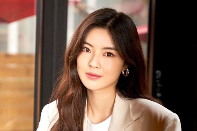 Trấn Thành chễm chệ ngang hàng với Park Bo Gum- Ảnh 5.