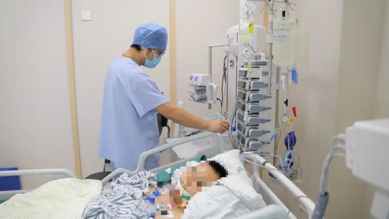 Nam shipper nhập viện cấp cứu sau uống loại nước "vạn người mê" mỗi khi mệt mỏi: "Tôi chỉ muốn giao hàng nhanh cho khách" - Ảnh 2.