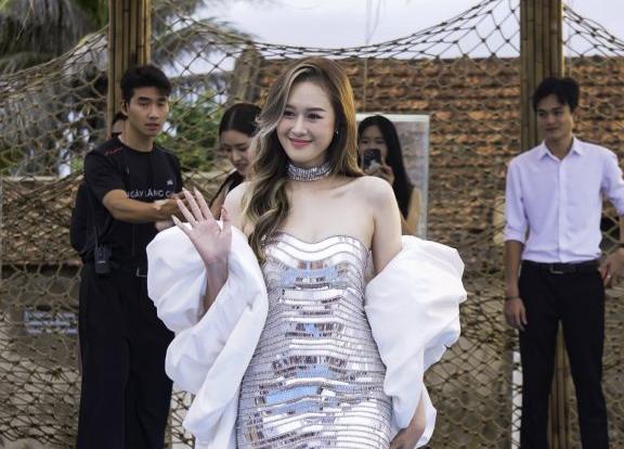 Ốc Mượn Hồn: Trò chơi lật mặt của những tâm hồn khuyết tật- Ảnh 5.