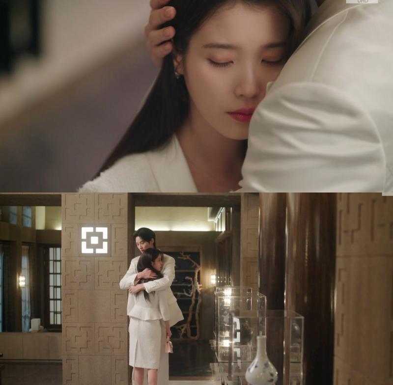 Perfect Crown tập 9: IU đầu phim vừa quỳ gối cầu xin vì Byeon Woo Seok, cuối phim đã đòi ly hôn- Ảnh 2.
