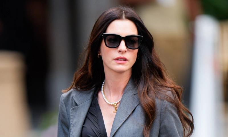 The Devil Wears Prada 2: Khúc bi ca đẹp đẽ cho một ngành công nghiệp đang lụi tàn- Ảnh 5.