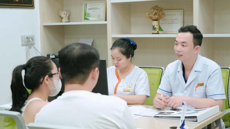 1 bệnh viện tại Hà Nội miễn phí từ thăm khám đến IVF: Thêm hi vọng cho người hiếm muộn khó khăn - Ảnh 1.