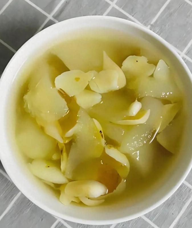 Đừng chỉ biết uống nước lọc vào mùa hè! Đây là 3 loại nước "siêu giải nhiệt", dưỡng da, tăng cường sức khỏe - Ảnh 3.