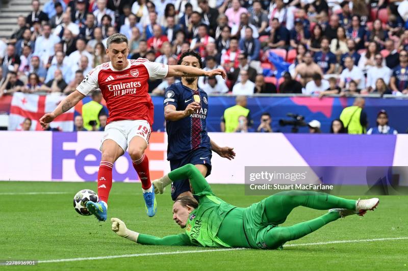 Arsenal nhận thất bại đau đớn sau loạt sút luân lưu, PSG bảo vệ thành công ngôi vô địch Champions League- Ảnh 11.