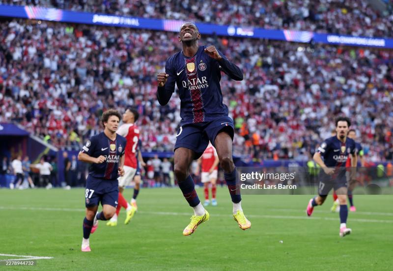 Arsenal nhận thất bại đau đớn sau loạt sút luân lưu, PSG bảo vệ thành công ngôi vô địch Champions League- Ảnh 5.