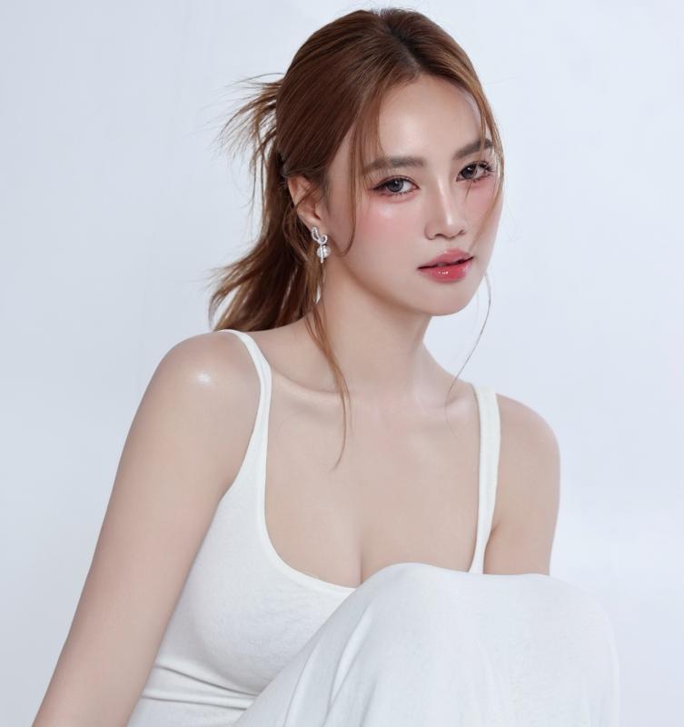 Cảnh nóng xấu hổ nhất cuộc đời Ninh Dương Lan Ngọc- Ảnh 6.