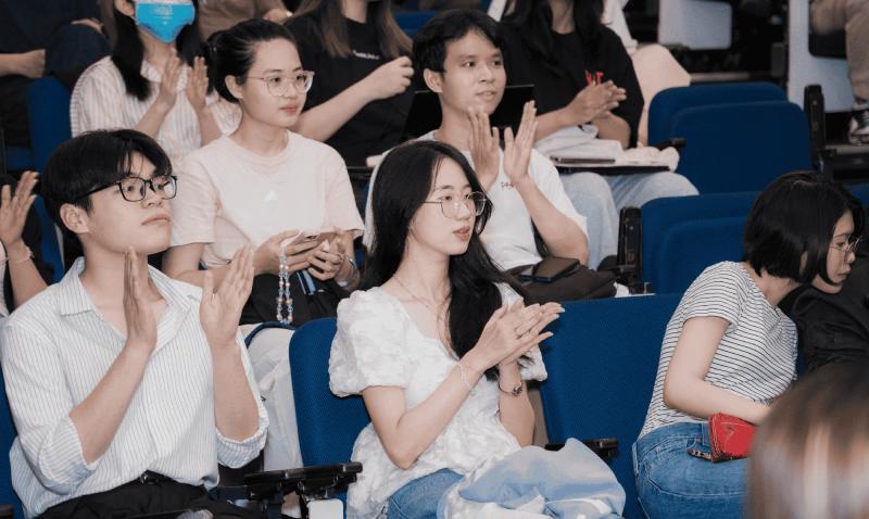 Đạo diễn Phan Gia Nhật Linh: Phim điện ảnh giờ không cắt được 100 clip TikTok thì không bán được vé- Ảnh 3.