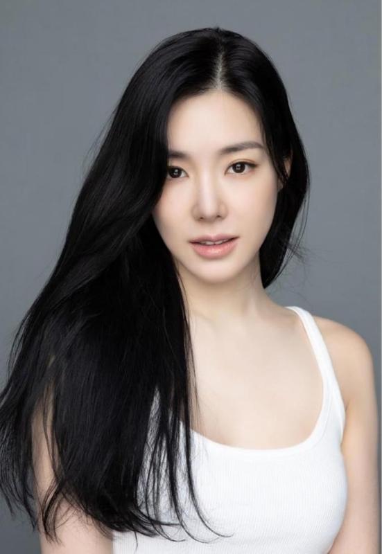 Sự hết thời của nữ thần mắt cười đẹp nhất showbiz: Ra nhạc không ai biết, có ngày chỉ bán được 2 album- Ảnh 11.