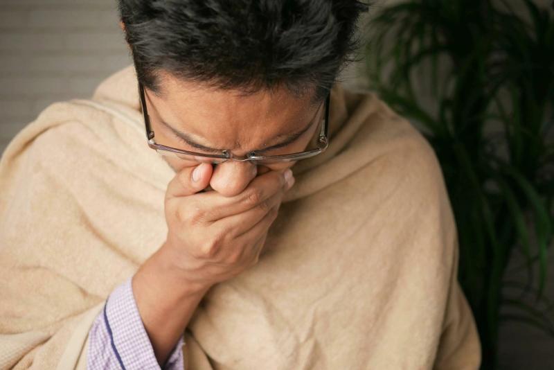 Người đàn ông phát hiện nhiễm HIV sau 1 lần cảm lạnh, bật khóc trong hối hận: "Tôi chỉ yếu lòng 1 lần duy nhất…" - Ảnh 3.