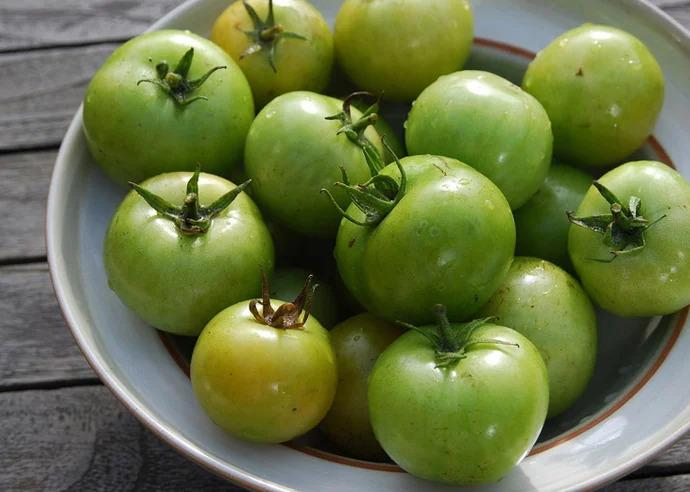 Người phụ nữ rất mê ăn cà chua với 1 loại gia vị, 3 tháng sau đi khám bác sĩ bối rối: Cô đã ăn gì vậy? - Ảnh 2.