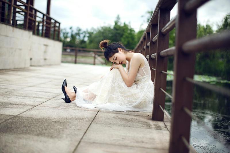 Những tín hiệu trước kỳ kinh nguyệt báo động sự suy giảm của chức năng buồng trứng, dù còn trẻ chị em cũng không được làm ngơ - Ảnh 2.