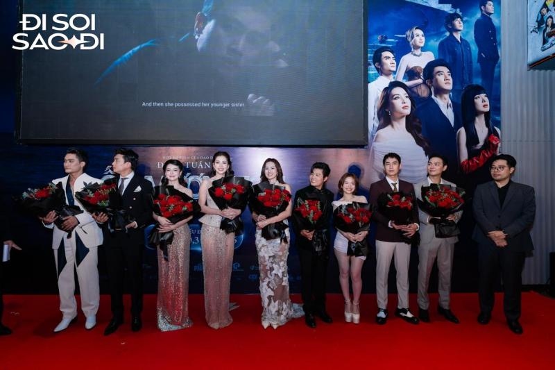 Thảm đỏ HOT nhất hôm nay: Tiểu Vy đẹp lấn át Thanh Thủy - Thiên Ân, Hòa Minzy xinh yêu như công chúa- Ảnh 1.