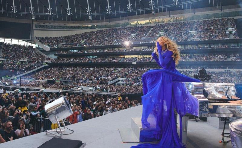 Top 5 nghệ sĩ nữ bán vé concert khủng nhất thế giới: Taylor Swift một mình một đỉnh, BLACKPINK “tàng hình”- Ảnh 15.