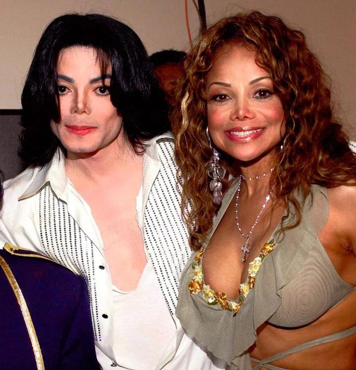 Mối quan hệ giữa Sơn Tùng với chị gái Michael Jackson và nam rapper nước Mỹ- Ảnh 3.