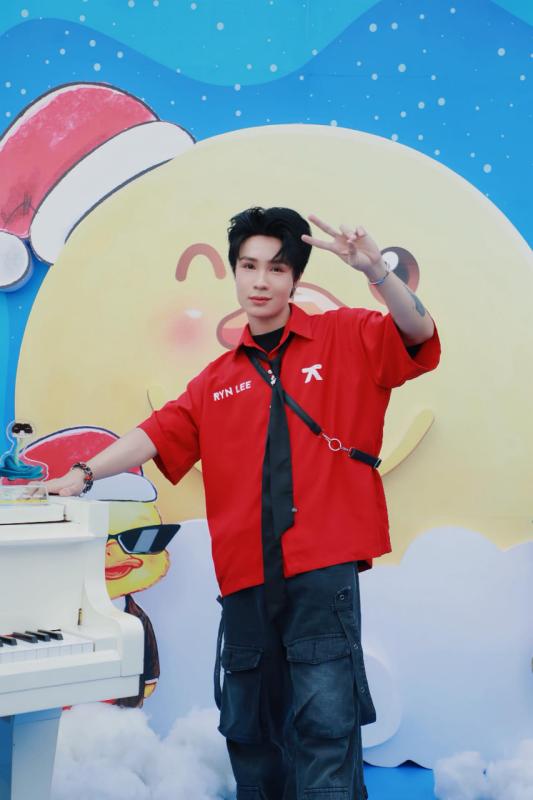 Em trai Quang Hùng MasterD hát “oét”, muốn được khán giả góp ý- Ảnh 9.