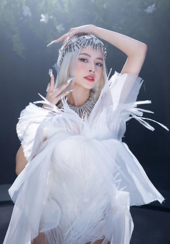 Mỹ nhân đẹp nhất Việt Nam “phục thù”- Ảnh 4.