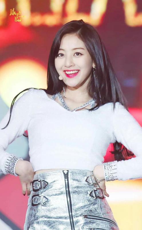 Showbiz có tổ hợp không lỗ hổng visual: 9 mỹ nhân mỗi người một vẻ, đáng yêu - trưởng thành "cân đẹp"- Ảnh 31.