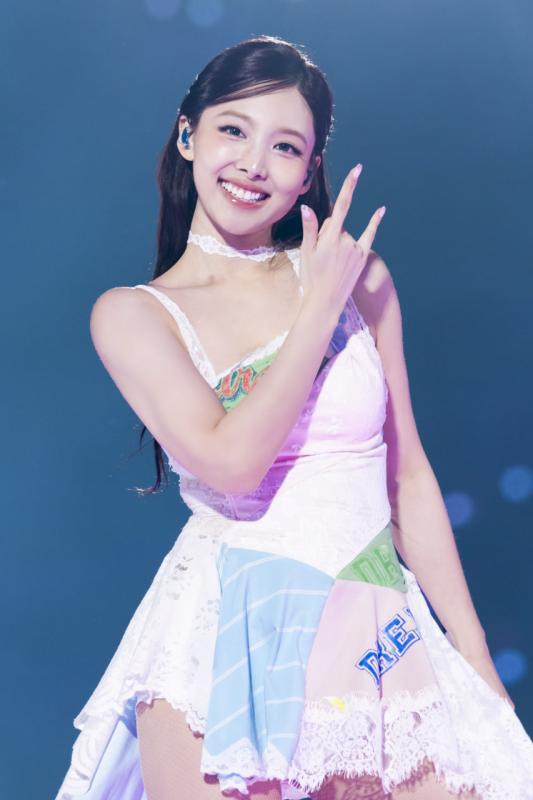 Showbiz có tổ hợp không lỗ hổng visual: 9 mỹ nhân mỗi người một vẻ, đáng yêu - trưởng thành "cân đẹp"- Ảnh 15.