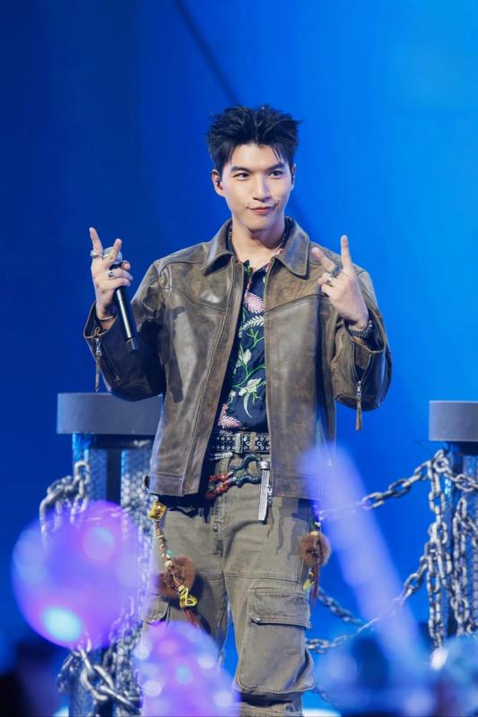 Mối “thâm thù” giữa Quán quân Rap Việt và Quán quân Anh Trai Say Hi- Ảnh 9.