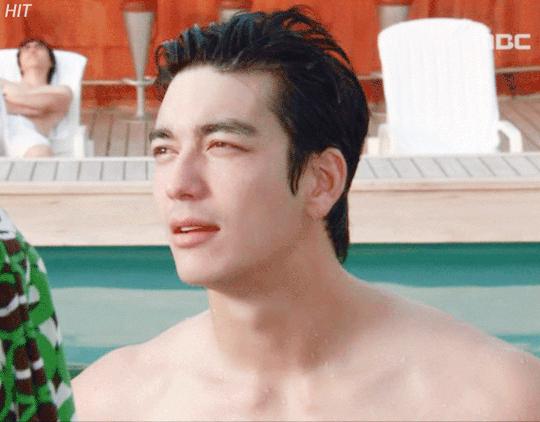 Chúa tể xé truyện, ông hoàng tổng tài đây rồi: Nam thần lai cao 1m88, là người thiết lập nên tiêu chuẩn vàng cho các nam chính ngôn tình- Ảnh 4.