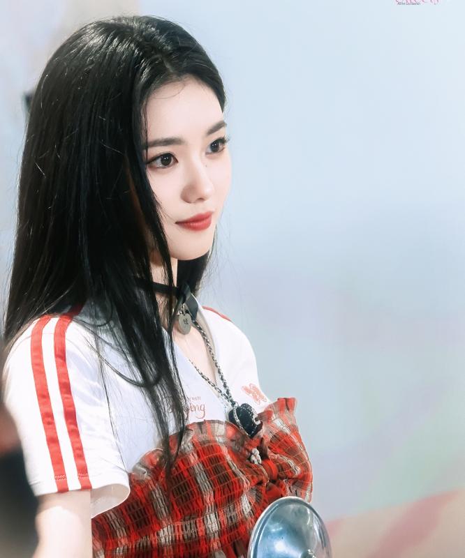Phim Trung Quốc hay xuất sắc lập kỷ lục rating cao nhất lịch sử: Nữ chính da như băng xương như ngọc, đẹp vô cùng tận- Ảnh 2.
