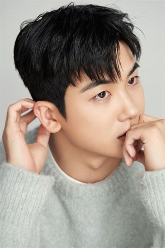 10 mỹ nam đẹp nhất Hàn Quốc 2026: Lee Min Ho chỉ xếp thứ 6, hạng 1 cả đời khó ai có thể lật đổ- Ảnh 4.