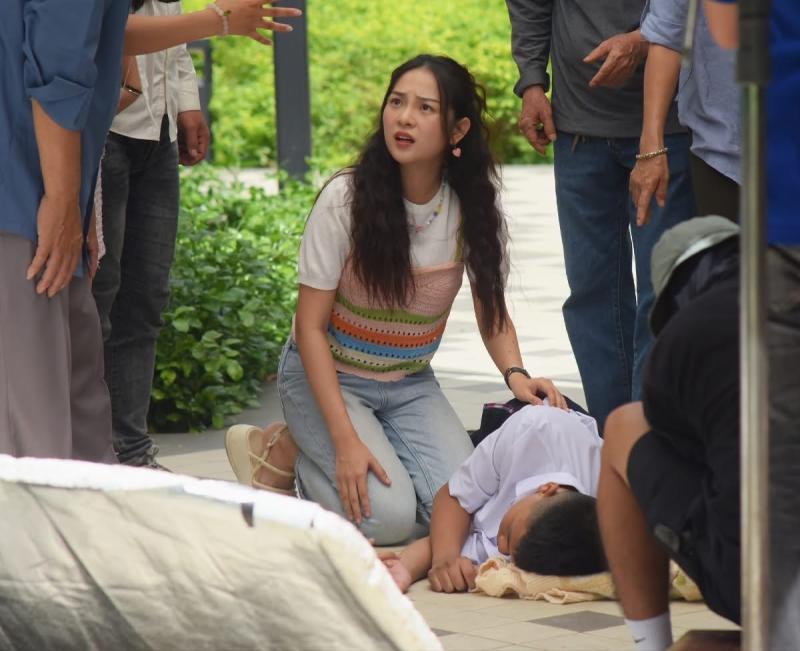 Mỹ nhân Việt bị cắt vai đúng 1 ngày trước khi phim công chiếu, biến mất khỏi showbiz ở tuổi 17 bây giờ ra sao?- Ảnh 7. Mỹ nhân Việt bị cắt vai đúng 1 ngày trước khi phim công chiếu, biến mất khỏi showbiz ở tuổi 17 bây giờ ra sao?- Ảnh 7.