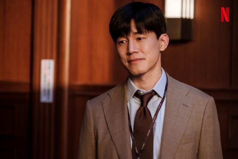 Bái phục mỹ nam có 2 phim Hàn cùng thống trị Netflix Việt Nam: Diễn xuất vượt xa chữ đỉnh, ai xem cũng phát cuồng- Ảnh 3. Bái phục mỹ nam có 2 phim Hàn cùng thống trị Netflix Việt Nam: Diễn xuất vượt xa chữ đỉnh, ai xem cũng phát cuồng- Ảnh 3.