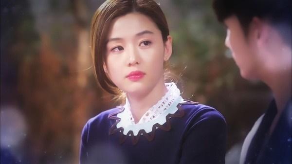 “Jeon Ji Hyun không phải con người” - Ảnh 4.