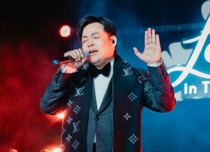 Nam ca sĩ U50 vẫn chưa chịu lấy vợ: Số dư tài khoản hàng chục tỷ, mất trắng gần 4 tỷ chỉ sau một đêm