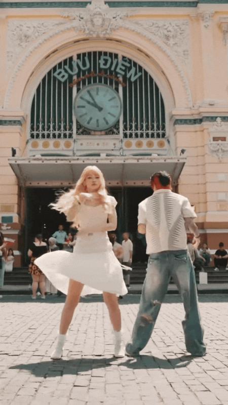 Người hẹn hò với mỹ nhân đẹp nhất Việt Nam- Ảnh 1.