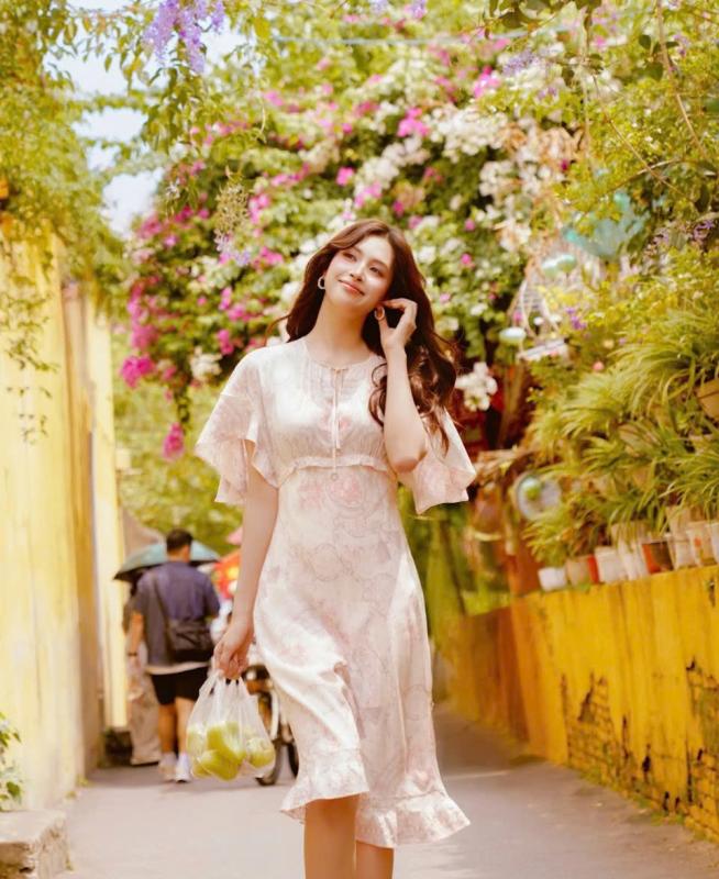 Mỹ nhân sở hữu gương mặt đẹp nhất Việt Nam sau gần 1 thập kỷ đăng quang: Visual không có đối thủ, sự nghiệp sang trang mới- Ảnh 12.