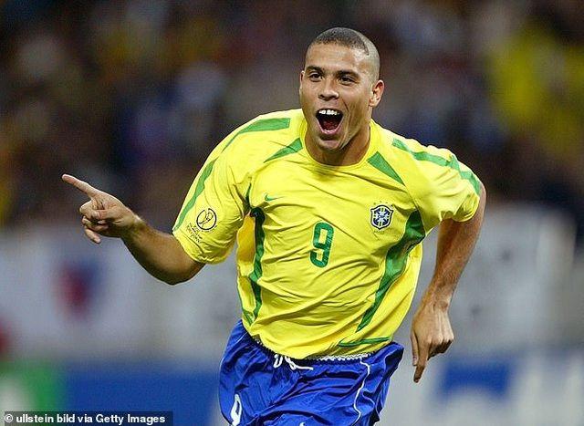 Nhiều người chưa biết: Ronaldo ghi 15 bàn là Ronaldo nhưng không phải Ronaldo? - Ảnh 2.