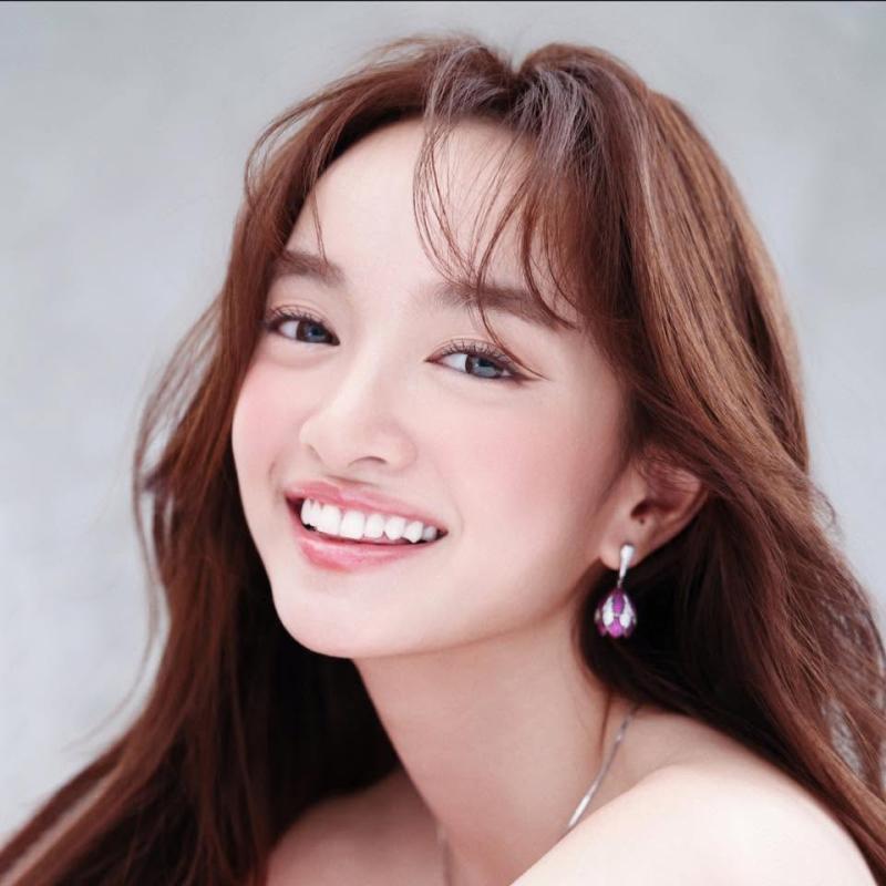 Việt Nam có mỹ nhân "3 mét bẻ đôi" nhưng nhan sắc đố ai dám chê, được đề cử người đẹp nhất thế giới- Ảnh 6.