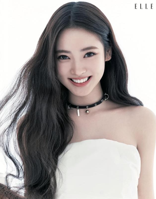 Đệ nhất mỹ nhân showbiz thế hệ mới đẹp như tượng tạc vẫn không hài lòng khán giả, lộ dấu vết hút mỡ gây sốc - Ảnh 14.